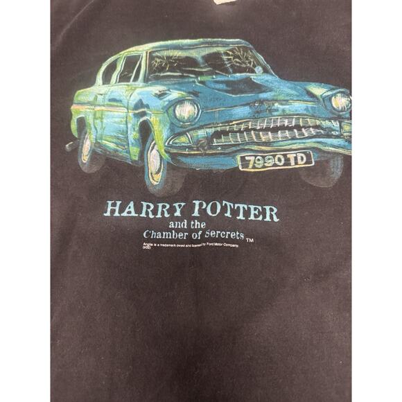 Vintage 2002 Black L Harry Potter Chamber of Secrets Flying Ford Anglia T-Shirt - Picture 4 of 12
